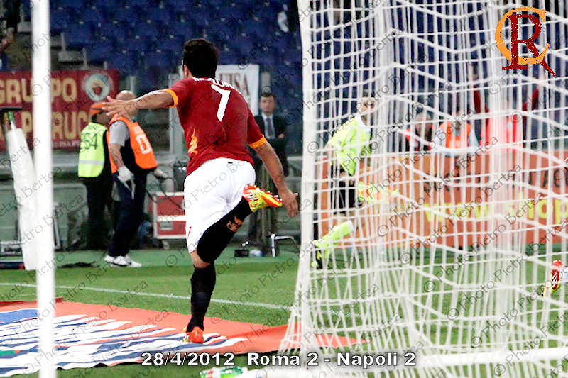 roma-napoli_bertea07