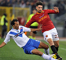 Roma-Brescia: Zebina vs Borriello