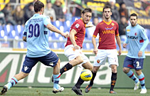 Roma-Bologna: Totti imbrigliato