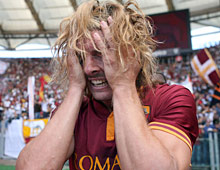 Roma-Lazio: primo gol in giallorosso per un commosso Balzaretti
