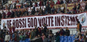 ROMA EMPOLI STRISCIONE PER DE ROSSI