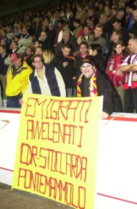 ORCO CON STRISCIONE