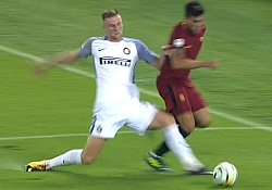 Roma-Inter 1-3: risultato bugiardo e incredibile rigore non dato alla Roma