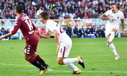 Torino-Roma: magia di Kolarov e record di vittorie esterne