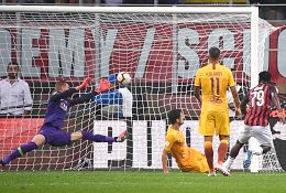 Milan-Roma: 3ª partita su 3 senza capo né coda per la Roma