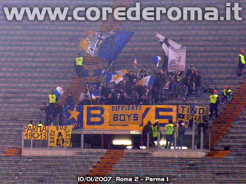 rm-pr_tifosi01.jpg