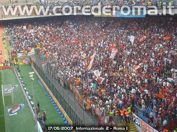 int-rm_tifosi07.jpg
